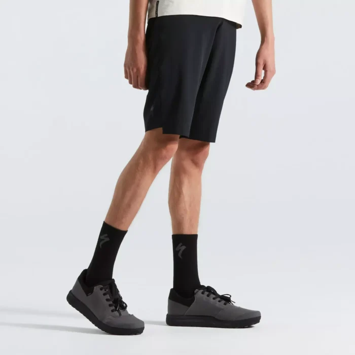 64222 8203 app trail cordura short men blk 32 hero front 3 4