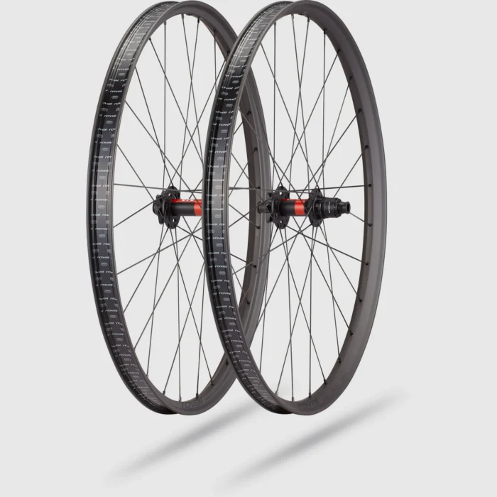 roval traverse sl ii 240 6b satin carbon / gloss black, 27.5 front